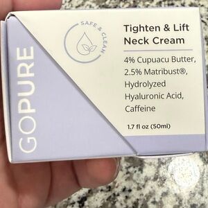 New Sealed GOPURE Tighten & Lift Neck Cream.04/28